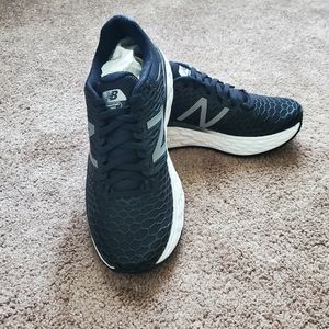 NIB New Balance Vongo v3
